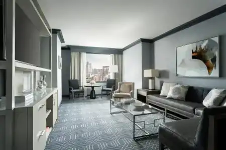 Four Seasons Atlanta - 45
