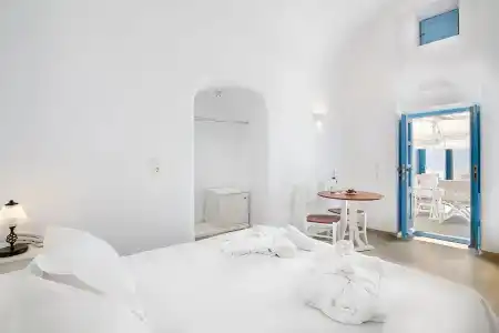 Pantelia Suites - 61
