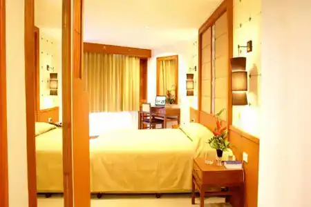 Royal Twins Palace - 10