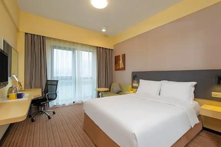 Holiday Inn Express Shanghai Putuo, An Ihg - 73