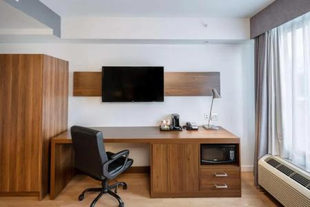 Quality Inn - 51