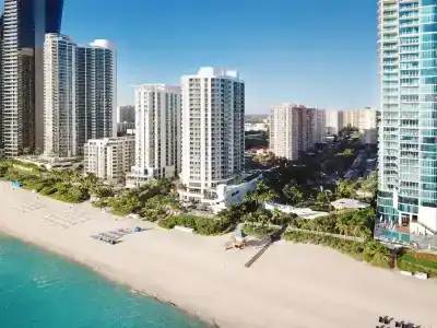 DoubleTree by Hilton Ocean Point - North Miami Beach - 21