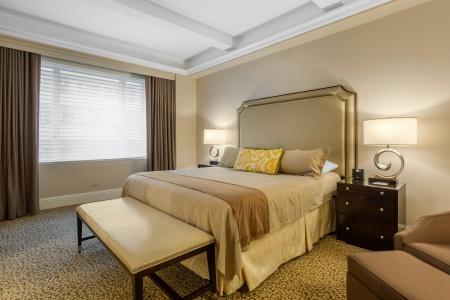 Omni Berkshire Place - 35