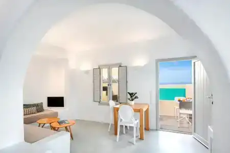 Skyfall Suites - Adults Only - 93