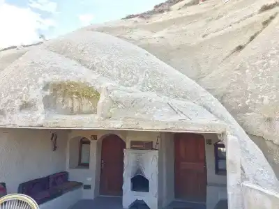 Elite Cave Suites - 18