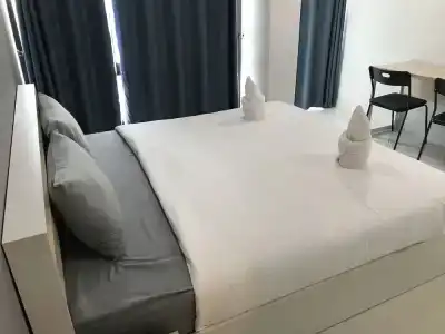 Ploen Ploen Residence - 21