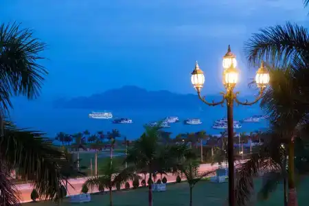 Royal Villas Halong - 35