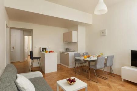 Residence Vocelova - 52
