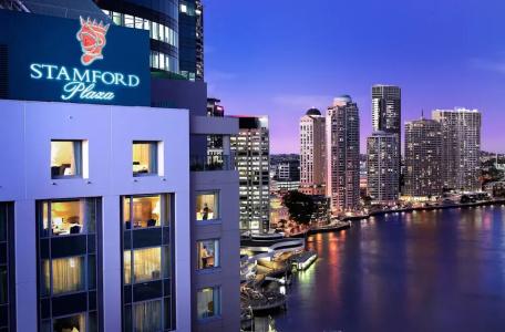 Stamford Plaza - 121