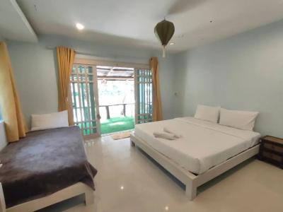 Banana Beach Resort - 52