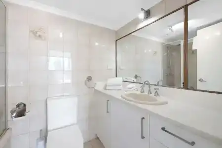 Ultiqa Beach Haven On Broadbeach - 334