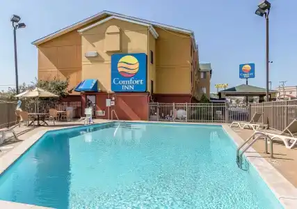 Comfort Inn Nashville West - 15