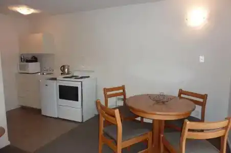 Colonial Inn - 21