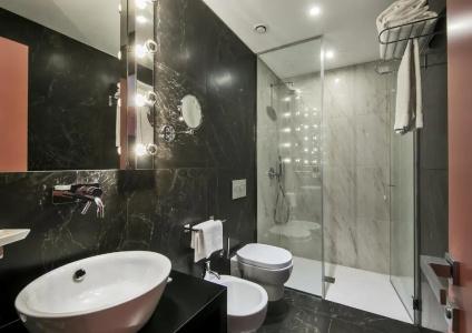 Boutique Centrale Palace - 90