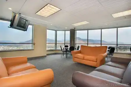 Residence & Conference Centre - - 5