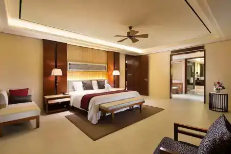 Crowne Plaza Sanya City Center, An Ihg - 181