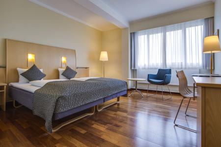 Best Western Plus Airport - 1