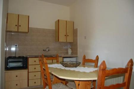 Nicos & Olympia - 101