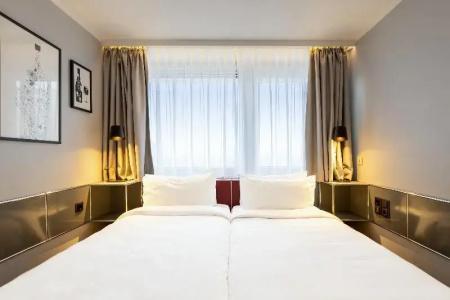 Radisson Blu Erfurt - 100