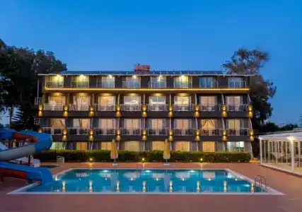 Aperion Beach - 9