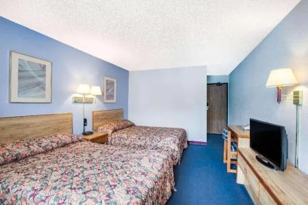 Super 8 by Wyndham - 28