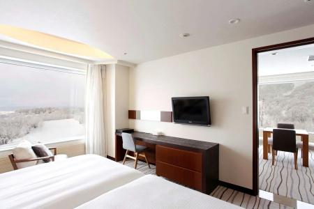 Hilton Niseko Village - 8