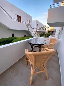 Amazones Village Suites - 82