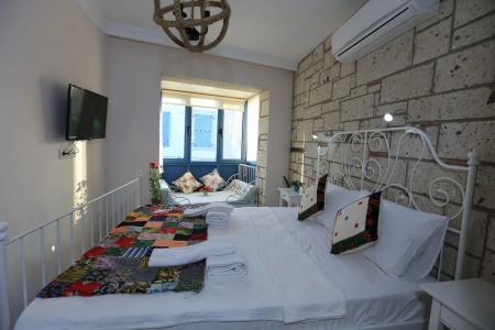 Kerii Alaçatı Butik Otel - 4