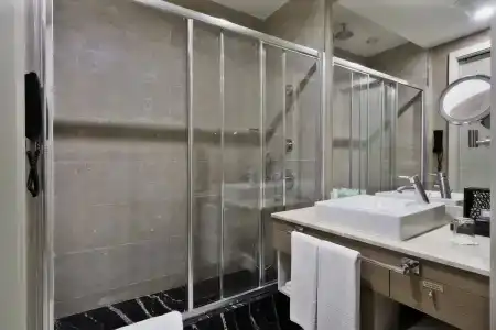 Cratos Premium Casino & SPA - 8