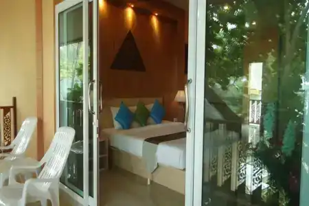 Coconut Beach Resort, Koh Chang - 7