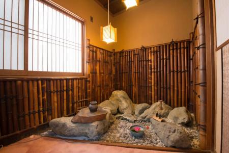 Kappo Ryokan Shiroyama - 13