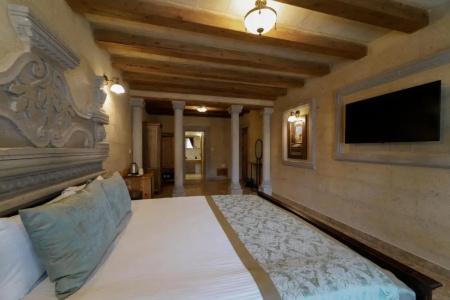Luxury Cratus Stone Palace - 100