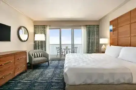 Holiday Inn & Suites, An Ihg - 71