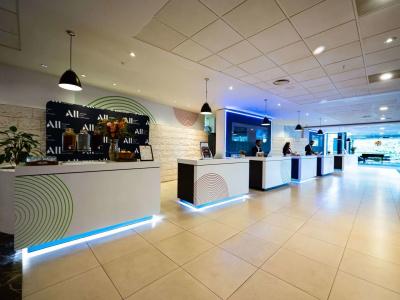 Novotel London West - 1