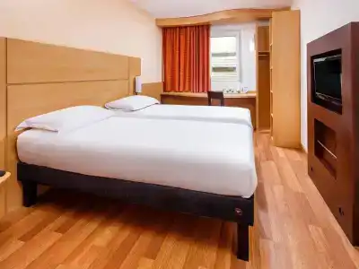 ibis Bristol Centre - 19