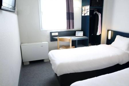 b&b hôTel Frejus Puget-Sur-Argens - 5