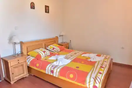 Bojur & Bojurland Apartment Complex - 43