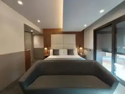 Best Western Premier Dante - 53