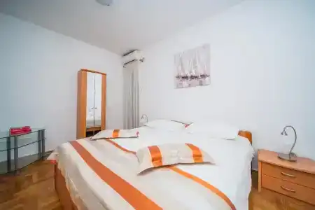 Pervanovo with Free Parking - 54