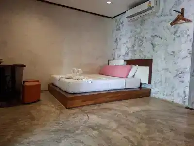 Baan Chompoo Homestay - 4
