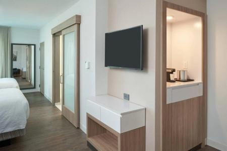 SpringHill Suites by Marriott Orlando Lake Nona - 25