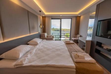 Santana Otel - 193