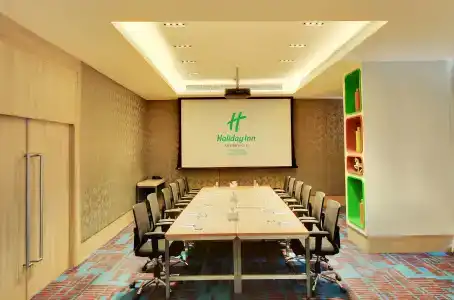 Holiday Inn Bengaluru Racecourse, An Ihg - 11