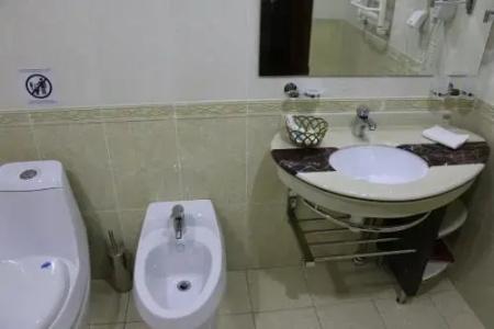 Zargaron Plaza - 42