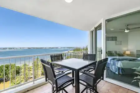 Crystal Bay On The Broadwater - 262