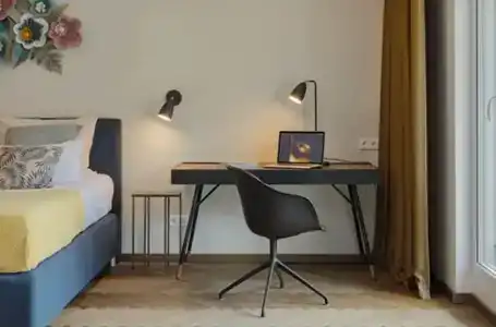 DD Suites Serviced - 68