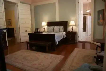 The Queen Anne - 15