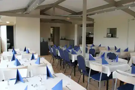 Minniborgir Cottages & Restaurant - 12