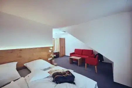 Die Burg - 33