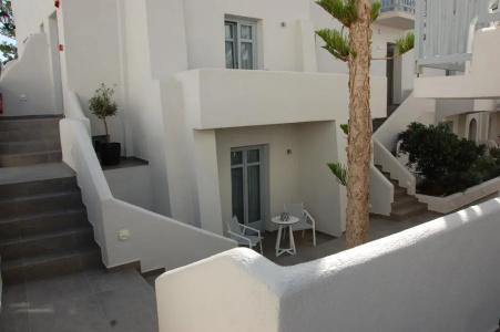 Grotta - 12